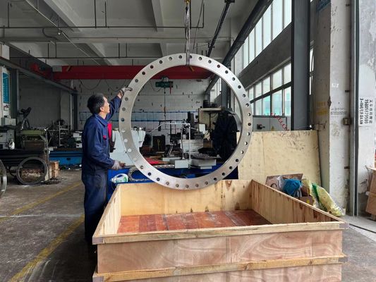 Купить Выкованная большая служит фланцем фланец углерода нержавеющей стали стальной латунный выкованный online manufacture