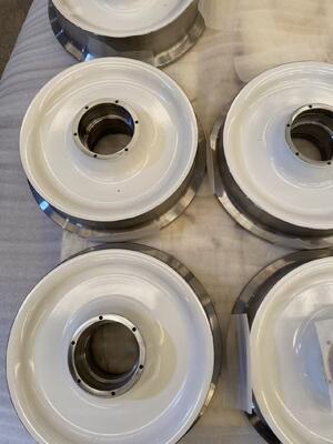 Точные станковые колеса из стали, предназначенные для обеспечения бесперебойной работы и повышения долговечности железнодорожных транспортных систем